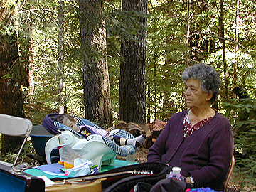 Maria and granddaughter 2